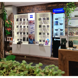 Verrekijkershop winkel